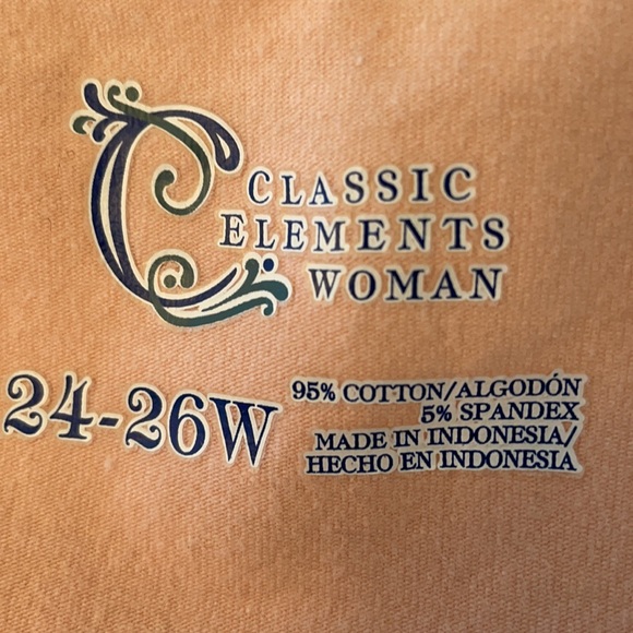 Size 24/26 Light orange Shirt with sequin and bead detail. - Picture 6 of 7